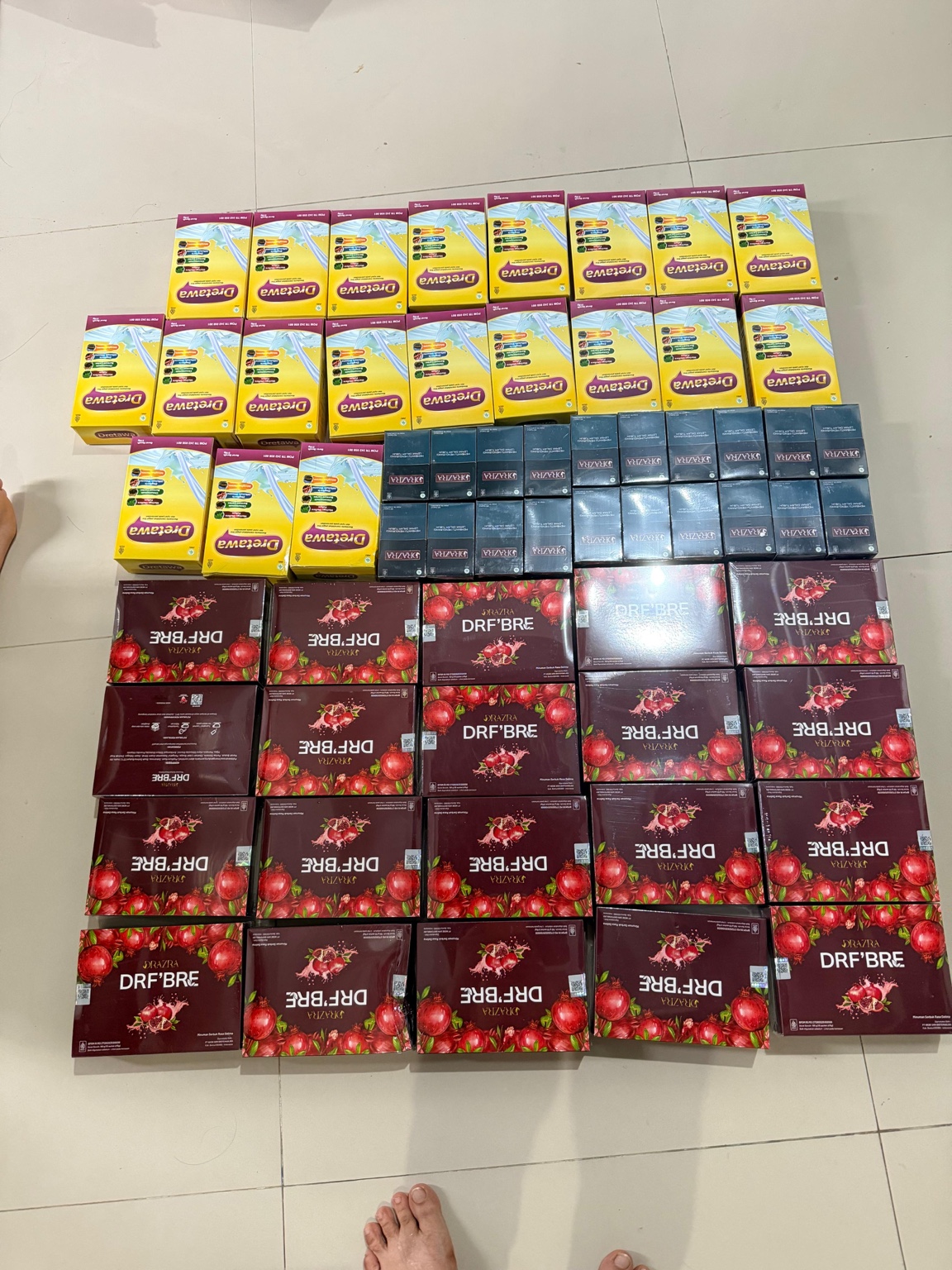 Aktivitas dan komunitas Erna Ningsih bersama DRAZRA